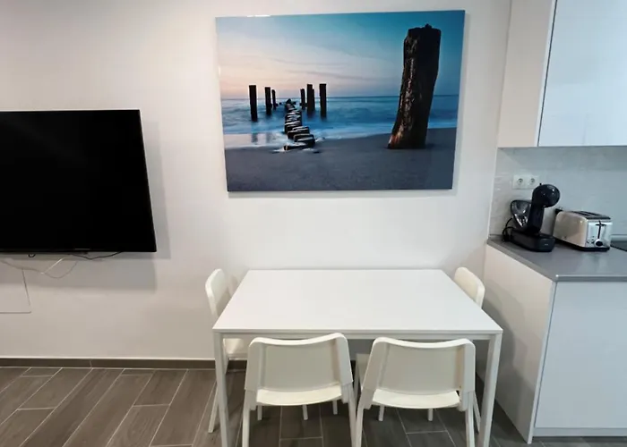 Beachydays Metropolis D Апартаменты *